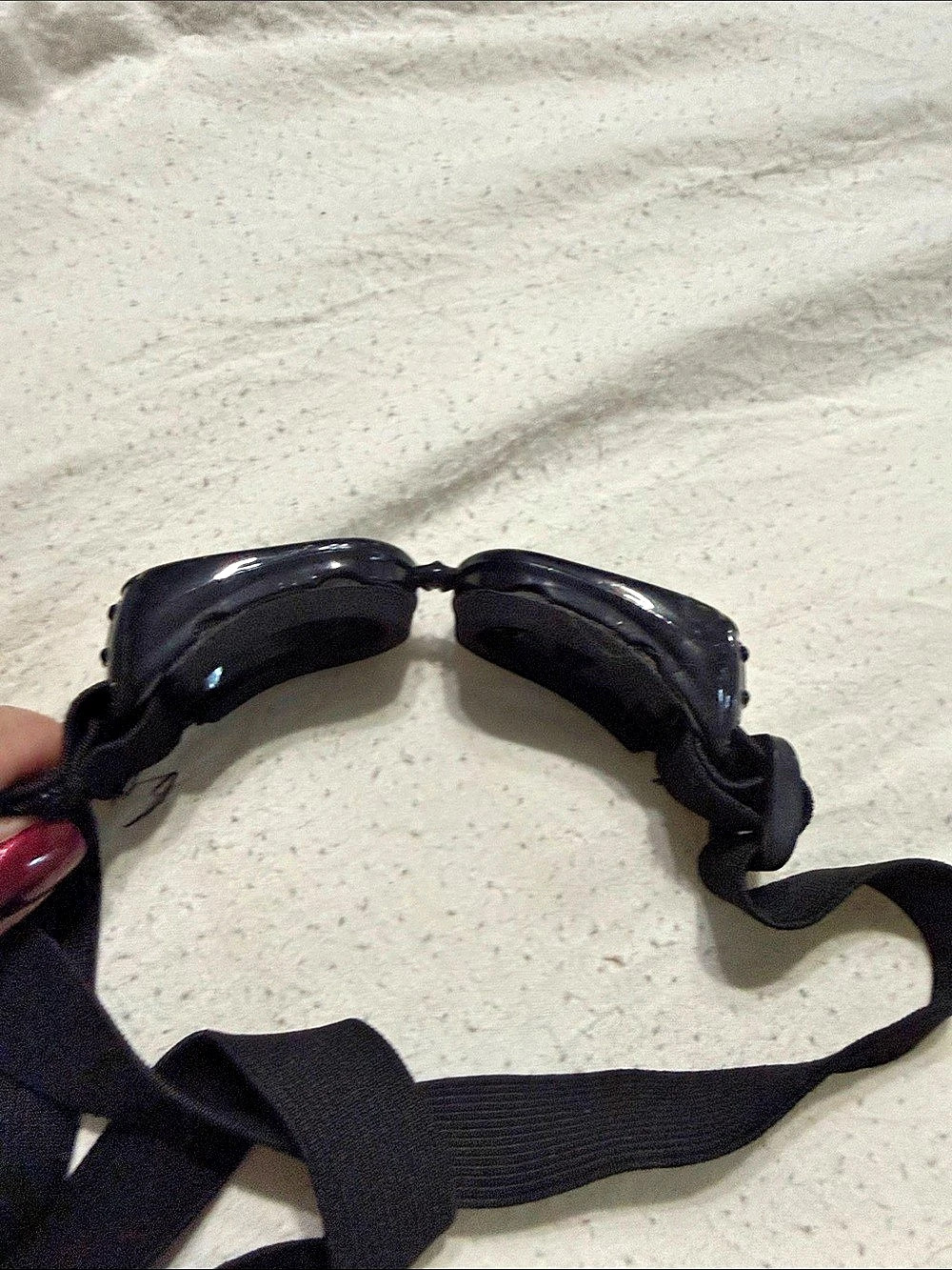 Black Goggles - Picture 4 of 6